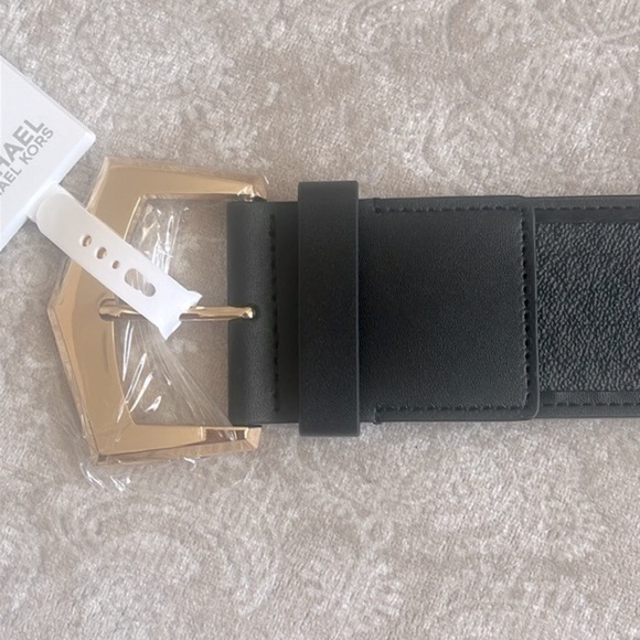 Brand New Michael Kors Wide Strap Black Logo Stretch Belt w/ Gold Tone Buckle - Picture 10 of 16